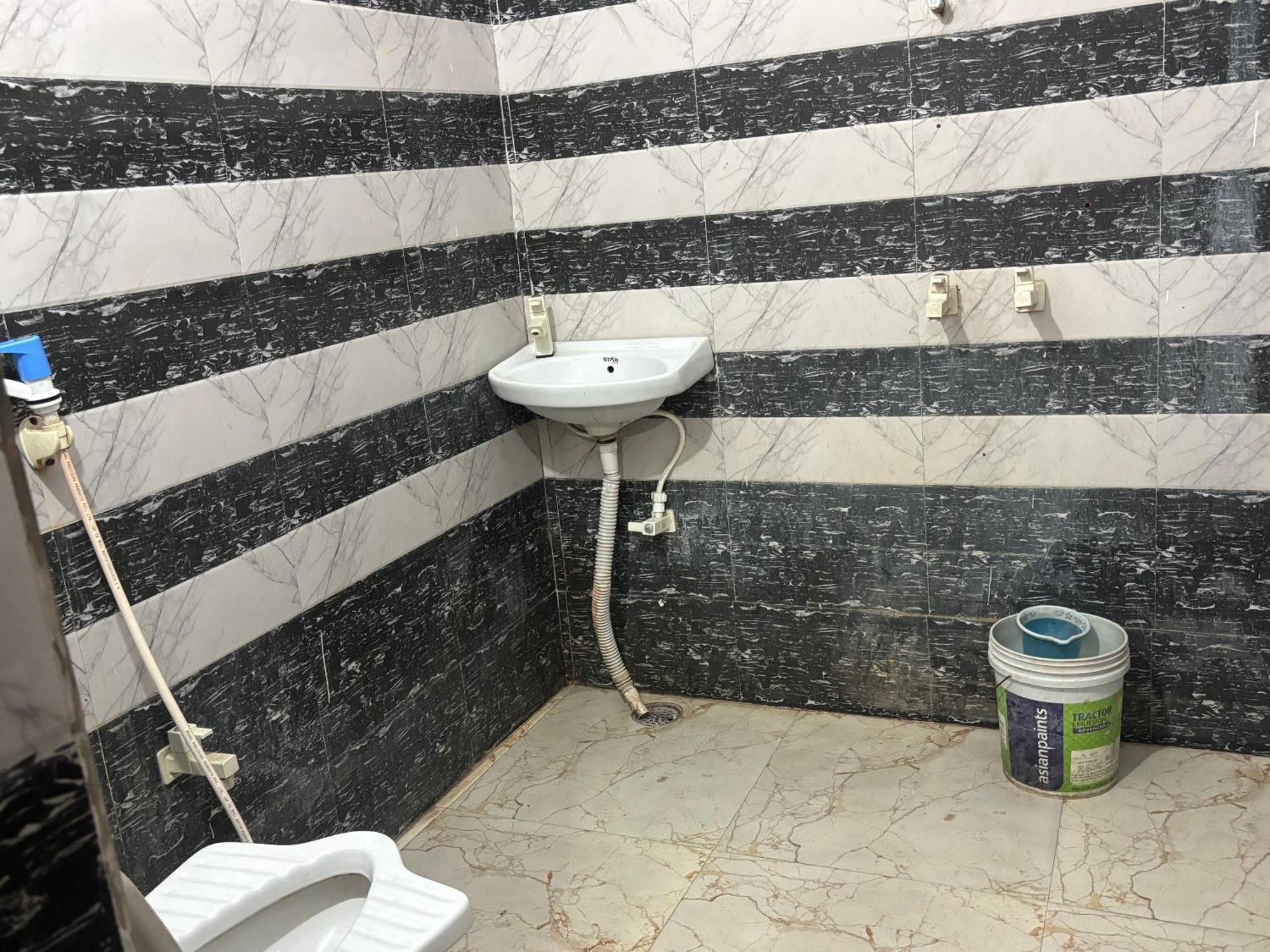 Sgh Guest House 马图拉 外观 照片